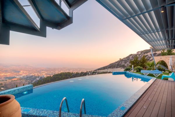 « L’immobilier de prestige échappe-t-il à la crise? », mardi 12 janvier 2021 à 17h
